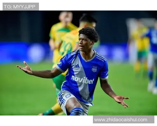 足球明星家中遭遇入室抢劫惊险视频曝光引发网友热议与关注