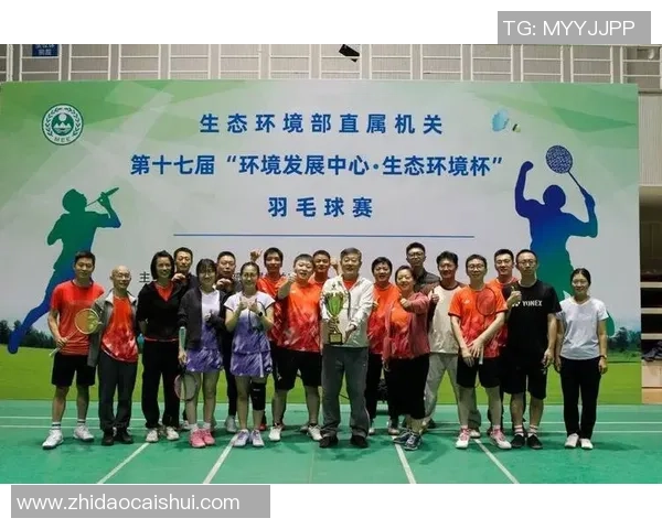 武汉羽毛球队在全国团队协作排行榜中荣获第八名展现出色团队精神与实力